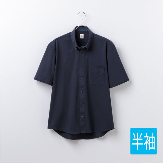 【半袖】ネイビーサッカーニット<br>形態安定 裾出し兼用丈<br>Tシャツのような着心地